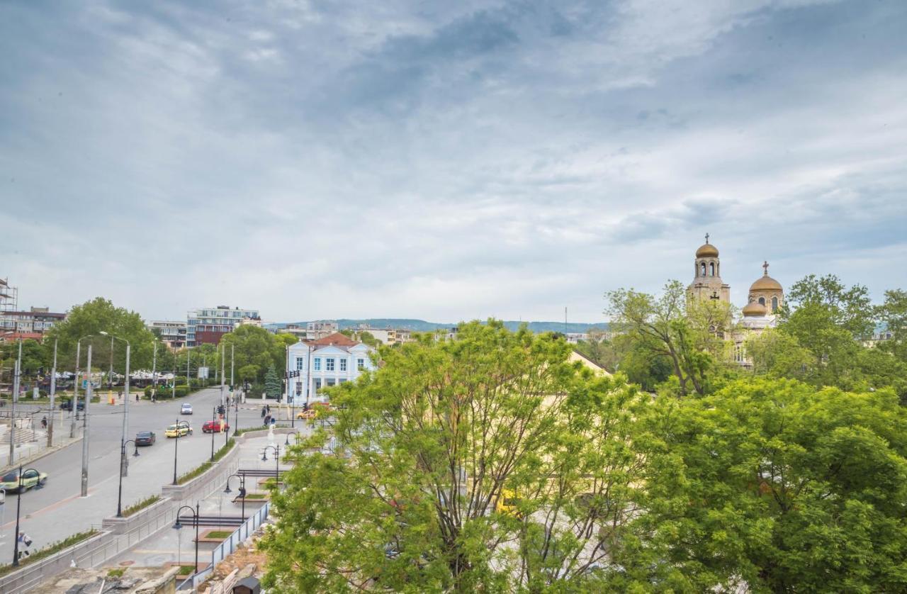 B&P Studios Varna Buitenkant foto